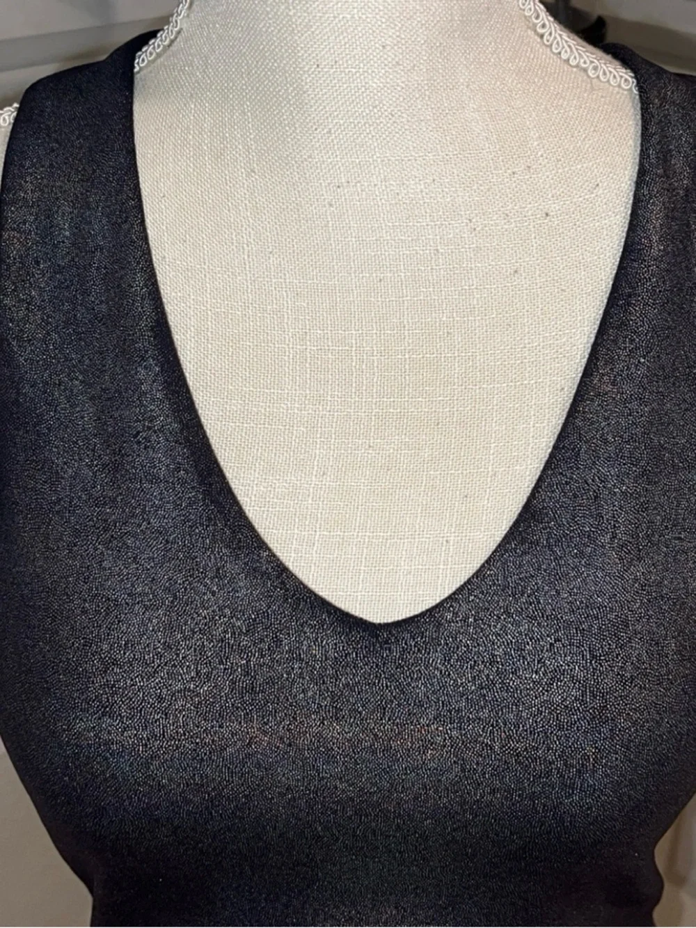 ALO Yoga Black Iridescent Sparkle Activewear Top